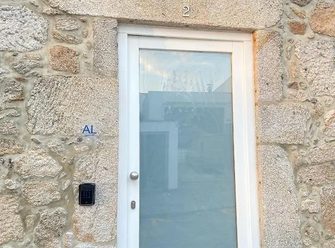 דירה Platanos & River By Lethes Legacy פונטה דה לימה