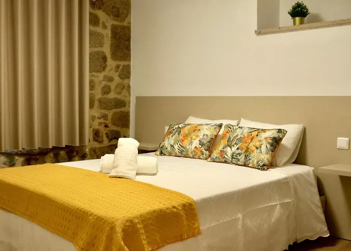 דירה Platanos & River By Lethes Legacy פונטה דה לימה