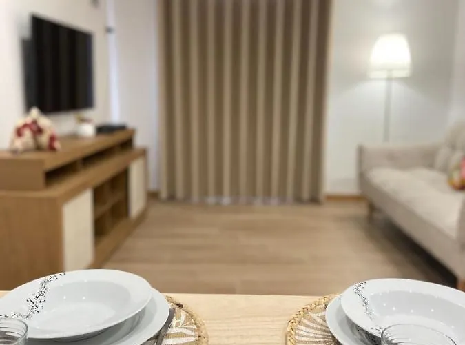 Apartment Platanos & River By Lethes Legacy